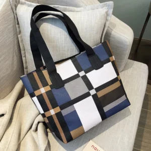 Plaid shoulder bags for women