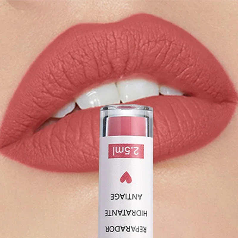 Matte, moisturizing lipstick - Image 2